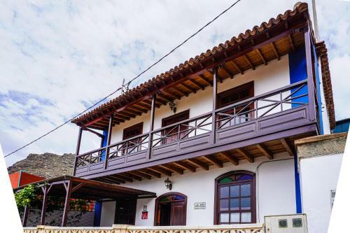 Casa Yeyo, Lomo Bermejo