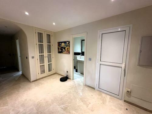 Spacious Apartment In San Roque Golf Club