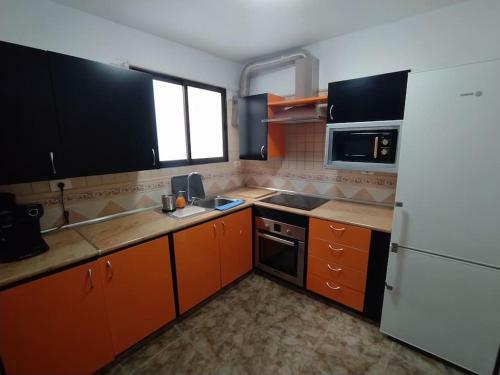 Apartamento Cerca Del Centro Reformado! C�modo, Exterior, 5 Huespedes