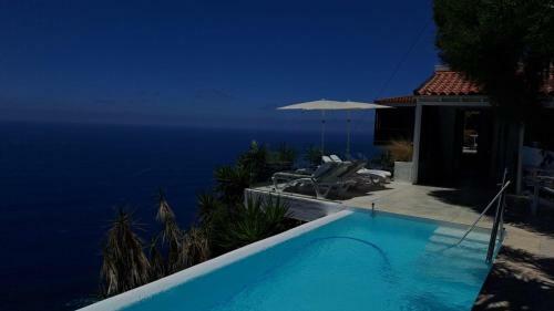 Villa The Cliff Casa Marag