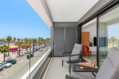 Apartamento Elegance Seaside Retreat
