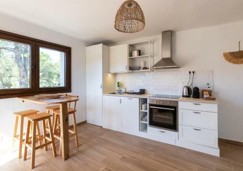Bed & Breakfast Masia Aubareda