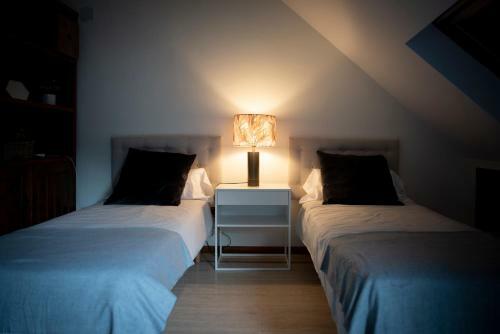 Apartamento Fabulos �tico Con Vistas Al Monasterio