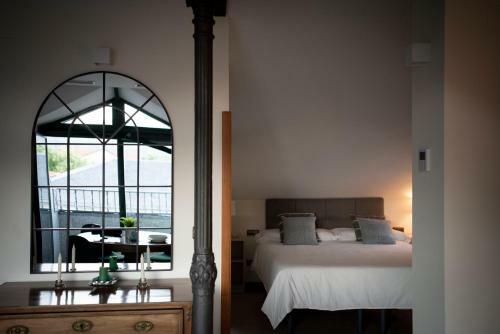 Apartamento Fabulos �tico Con Vistas Al Monasterio