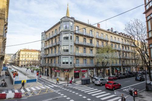 Apartamento Urbieta Korner - Local Rentss