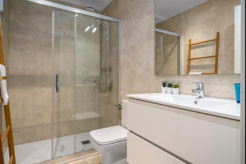 Apartamento 100m Playa Concha Para 4 Parking Opcional