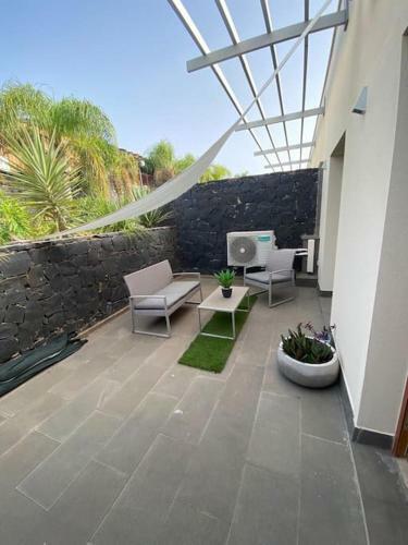 Amazing Luxury Seafront Villa Near Golf & Ocean