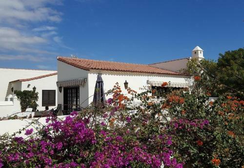3-bedroom Villa In Golf Del Sur