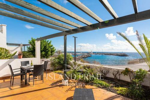 Apartamento Oceanfront Holiday With Stunning Views