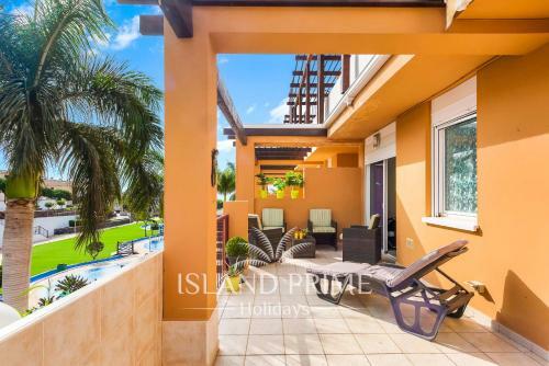 4x Bedrooms Poolside Apartment In Amarilla Golf