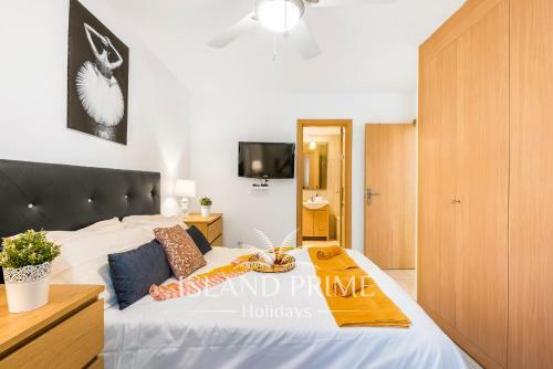 4x Bedrooms Poolside Apartment In Amarilla Golf