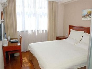 Greentree Inn Shanghai Dabaishu Business Hotel