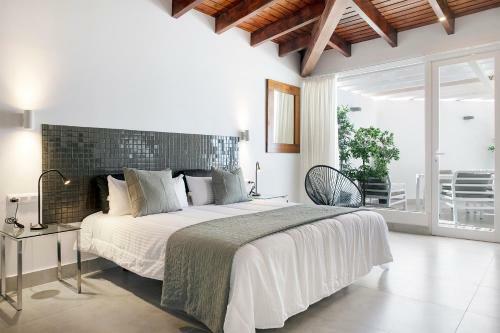 Apartamento The Club - Accommodation - Dining - Events