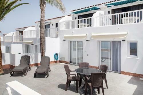 Apartamento The Club - Accommodation - Dining - Events