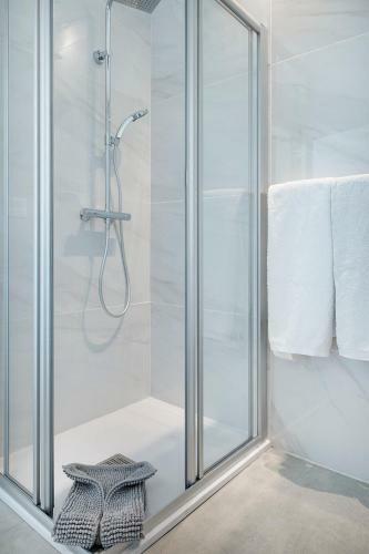 Apartamento The Club - Accommodation - Dining - Events
