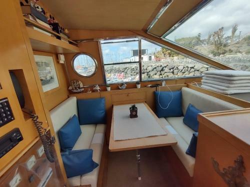 Boat Sirio