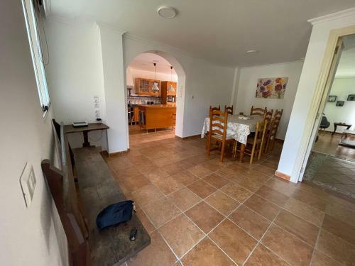 Bungalow Familiar Con Piscina