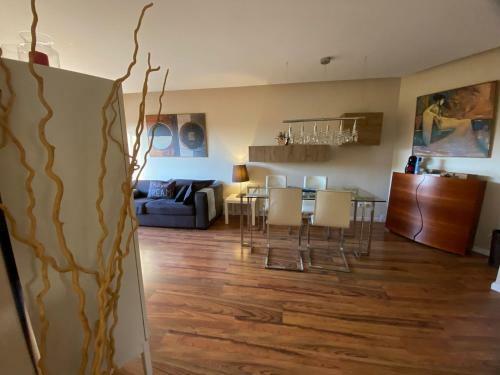 Apartamento Encantador �tico A 2,6 Km de La Playa
