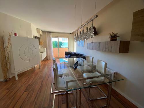 Apartamento Encantador �tico A 2,6 Km de La Playa