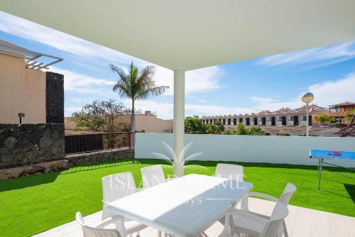 3x Bedroom Holiday House 100m From Ocean