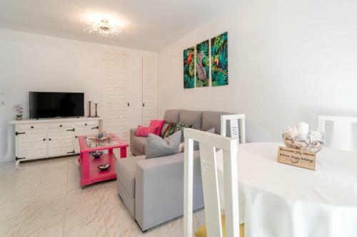 Apartamento Bahamas III -sant Joan-
