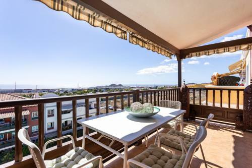 145 Macaronesia Apartment By Sunkeyrents