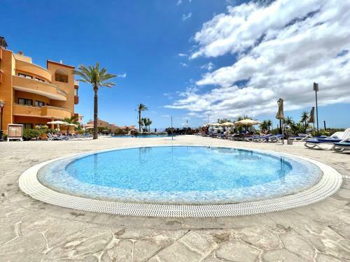 Apartamento Studio By The Sea, Heated Pool, Wifi And Great View