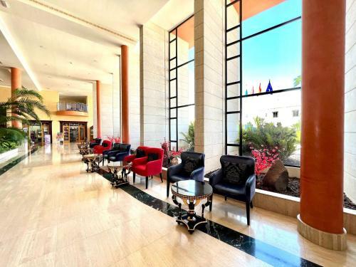 Apartamento Studio By The Sea, Heated Pool, Wifi And Great View