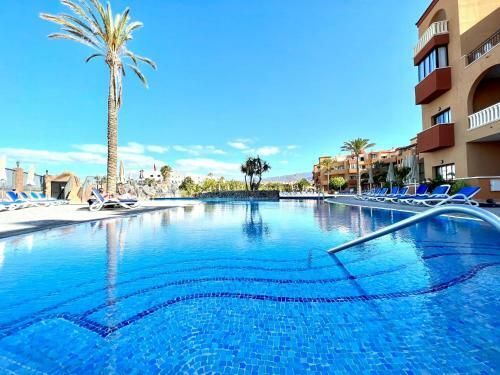 Apartamento Studio By The Sea, Heated Pool, Wifi And Great View