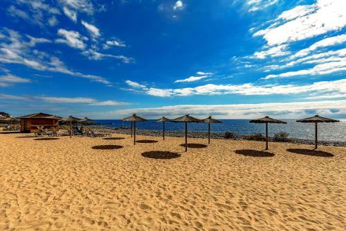 Apartamento Studio By The Sea, Heated Pool, Wifi And Great View