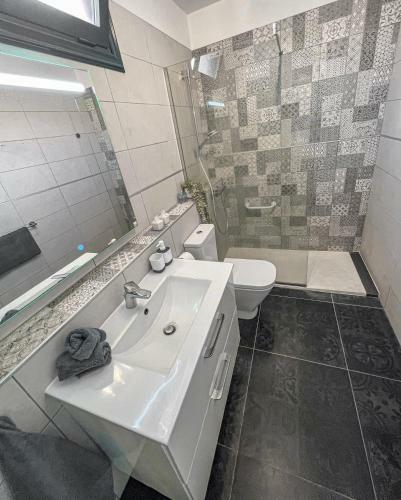 Apartamento Paz Ocean View, Air Condition, Wifi, Heated Pool