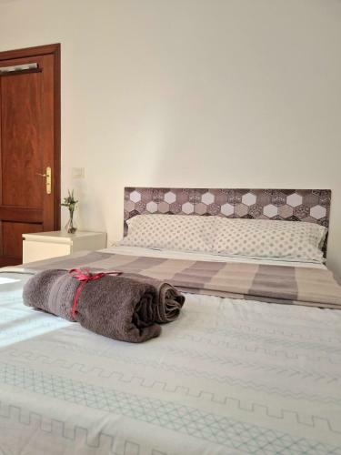 Spacious Chalet Next To The Sea - Airport