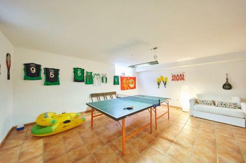 Casa De Los Pinos