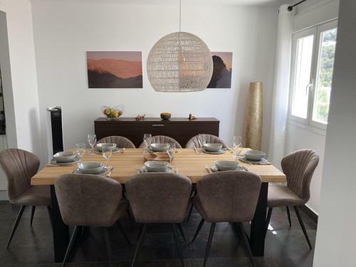 5 Bedroom Villa In Cala Vadella