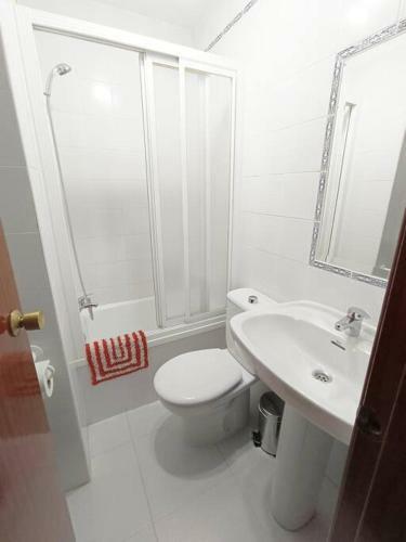 Apartamento Piso Entre La Playa Y El Centro, Con Aparcamiento