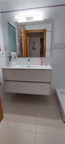 Casa Mar, With Parking And Ideal For Families