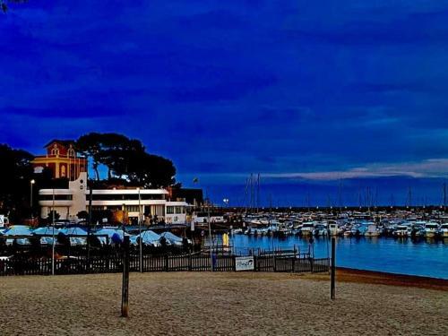 Apartamento 1ra Linea Platja De Sant Feliu