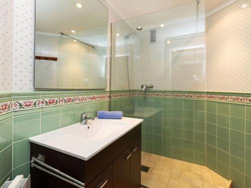 Apartment Calima By Interhome