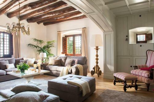 Masia Santa M�nica