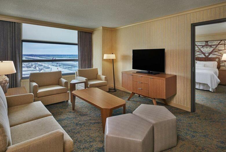 Hotel Westin Detroit Metro Airport