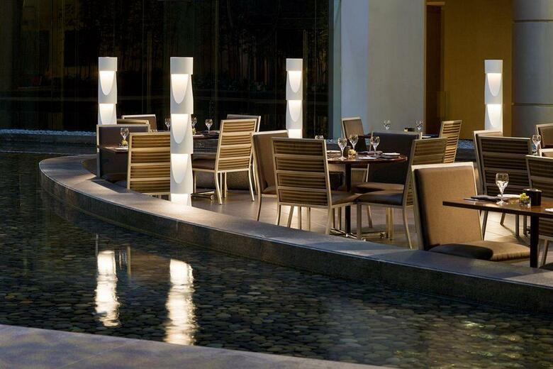 Hotel Westin Detroit Metro Airport