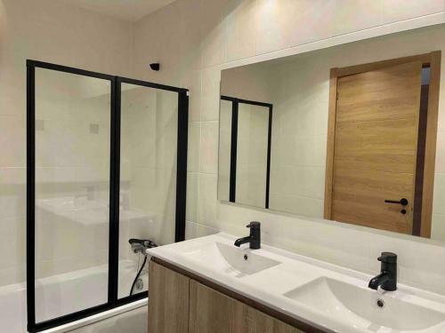 Apartamento En Salard�