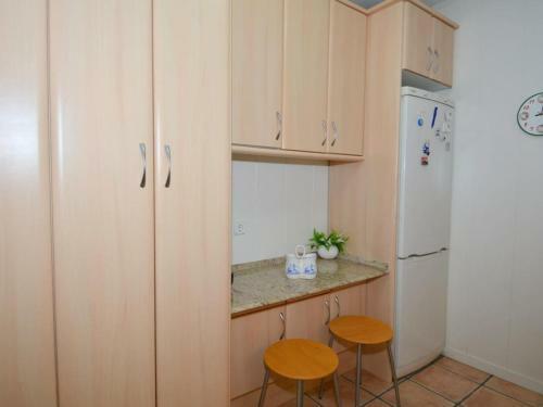 Apartamento Roda De Ber�, 3 Dormitorios, 8 Personas - Es-320-13