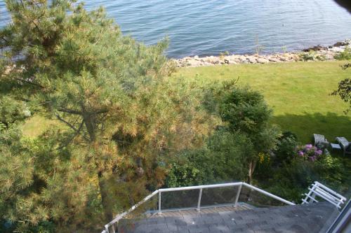 A Boat To Sea Bed & Breakfast