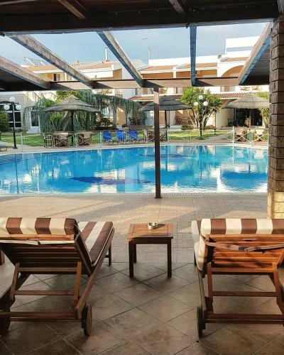 Aparthotel Hotel Kalamitsi Apartments
