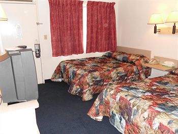 Motel New Philadelphia Inn
