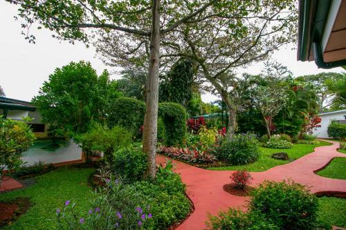Hotel La Rosa De America