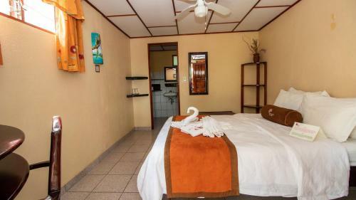 Hotel La Rosa De America