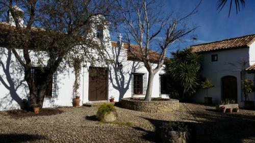 Villa Beautiful Cortijo With Pool Near Ronda