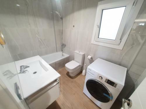 Salou ,apartamento Con Piscina Y Wifi